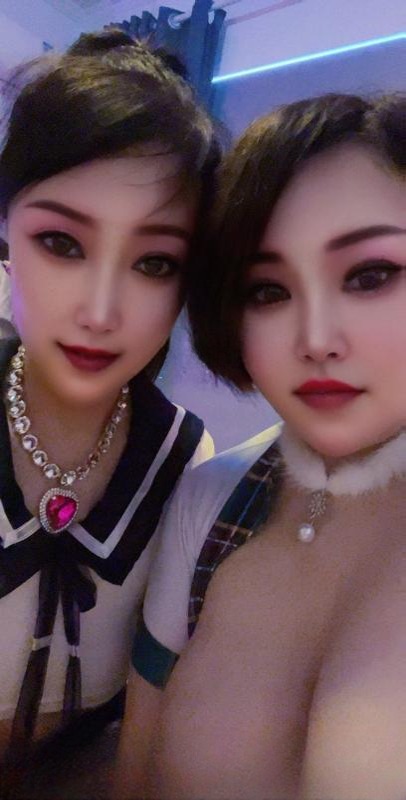 鼓楼双飞姐妹
