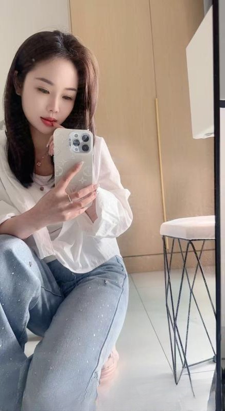 蜀山气质小姐姐 图 4