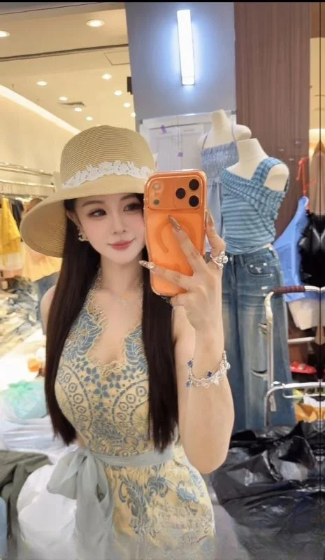 花果园钱多多老楼凤 图 2