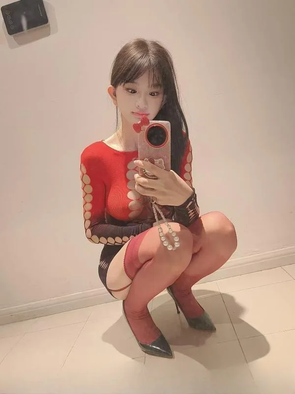 普陀性感妩媚的妹子 图 2