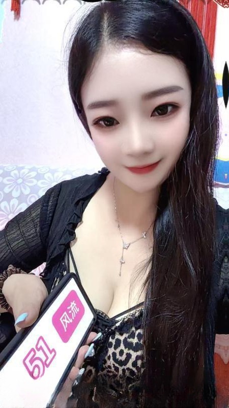 制服骚丝九月 图 2