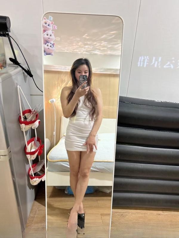 宝安骚露老师 图 4