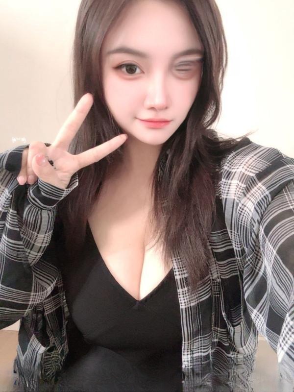 F杯巨乳小琴 图 3