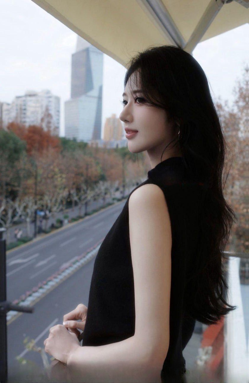 私密小高端学生妹