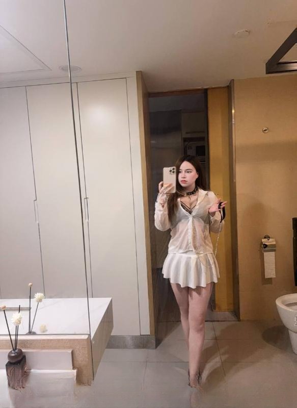 天河性感大胸嫩妹 图 2