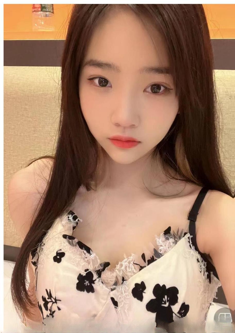 嫩的出水小妹 图 2