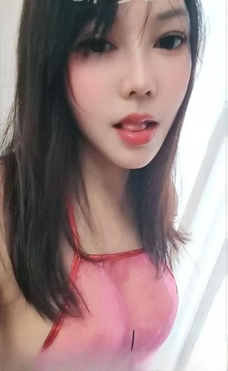 干兼职的坐台小姐姐