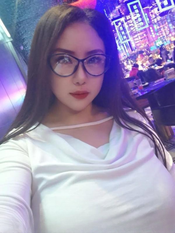菊乐路大奶莹莹 图 3