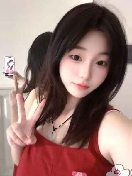 大奶萝莉静静酱