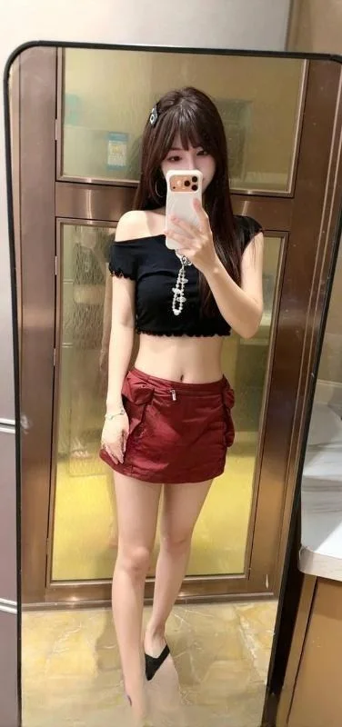 又纯又欲颜值女友老师