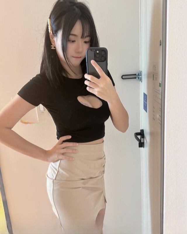 大胸妹安澜 图 4