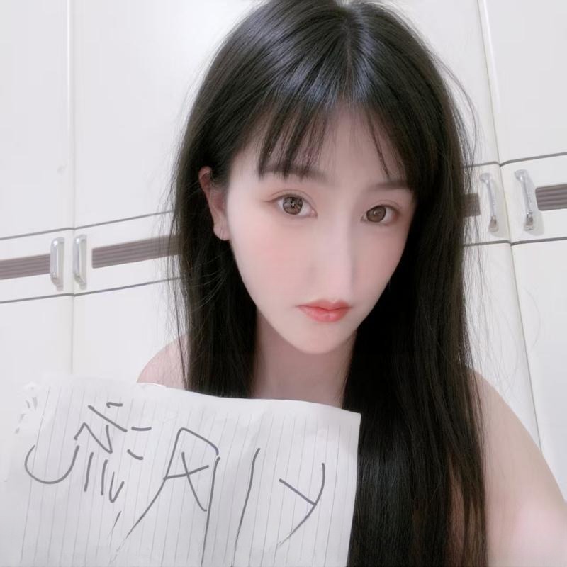 锡山大胸御姐 图 2