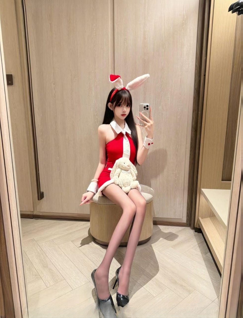 制服黑丝纯情女大