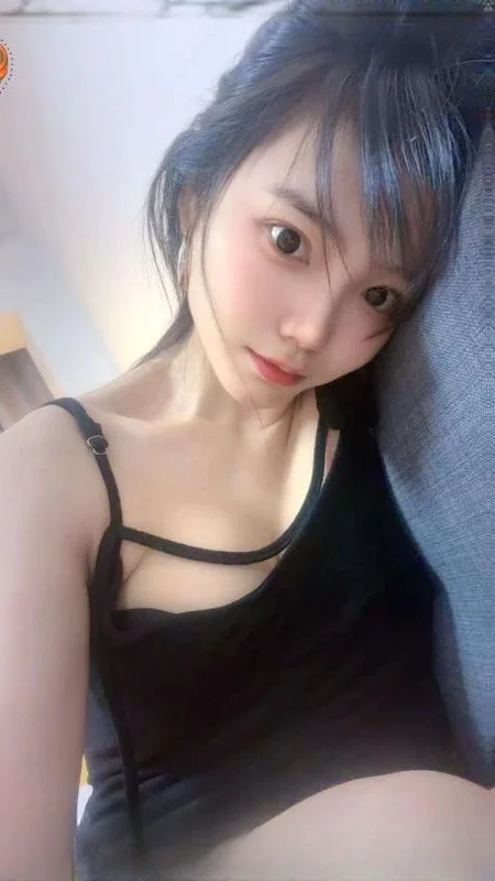 闷骚娃娃脸学妹 图 3