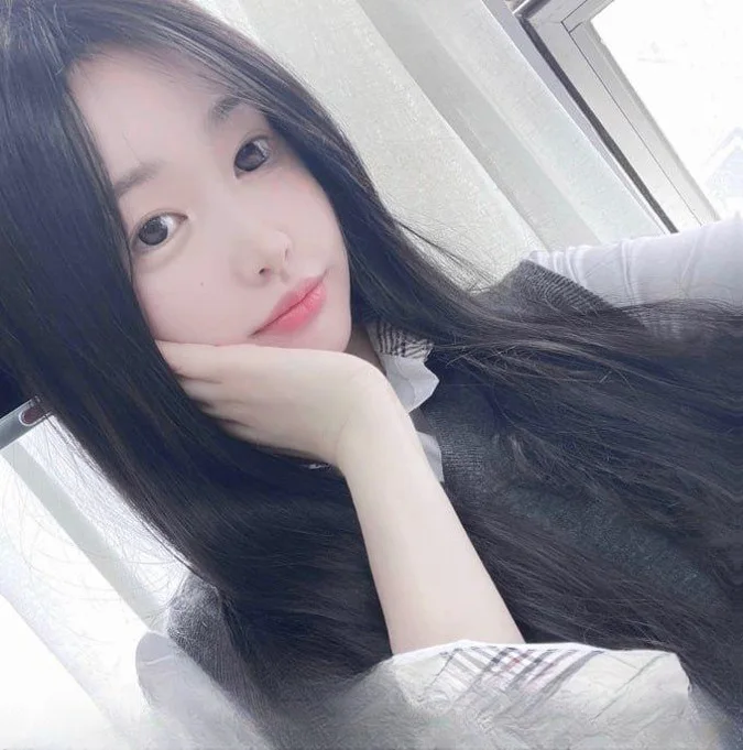 清纯学生妹