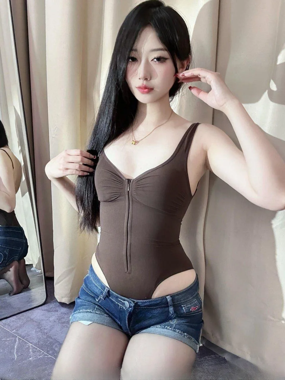 长腿气质姑娘 图 2