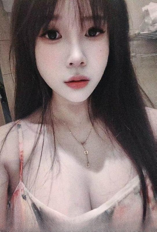 天河舌吻小妖精 图 3