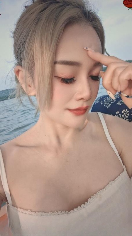 奔放御姐晓晓