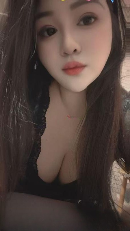 七宝巨乳骚妇 图 2