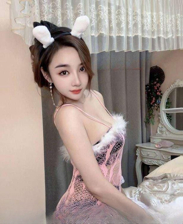 极品美少妇 图 2