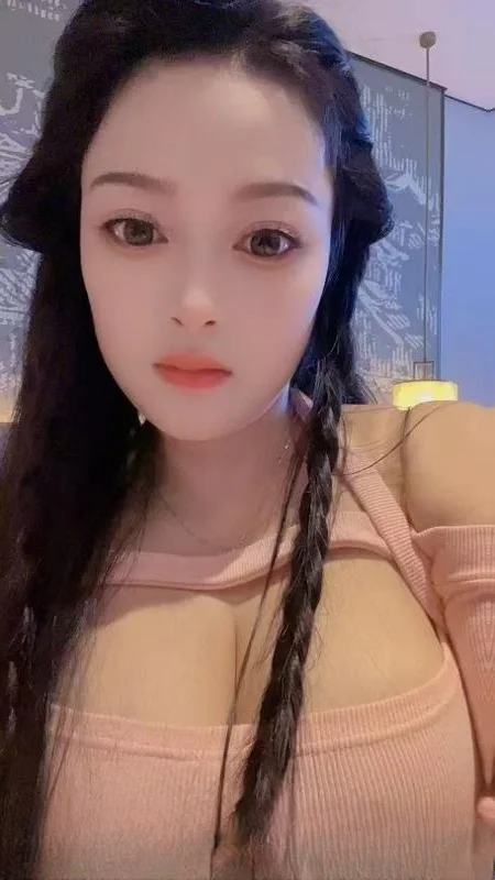 爆乳肥臀蔡文姬 图 2