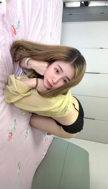 二返少妇悠悠 图 3