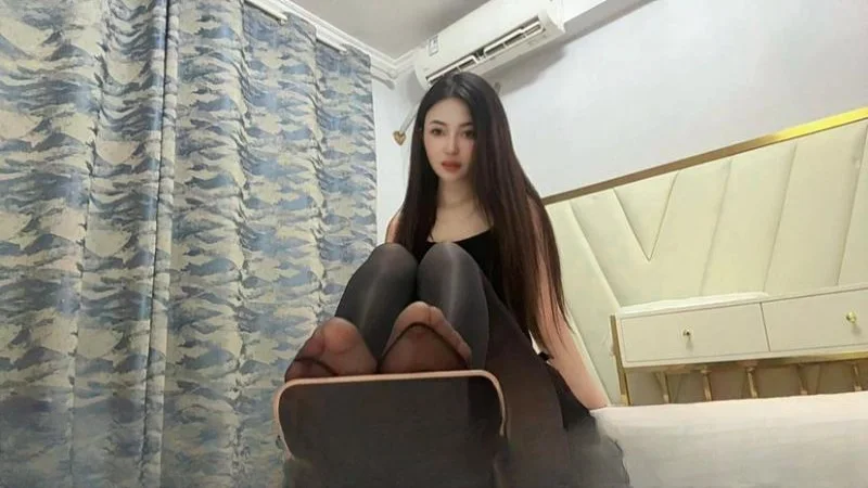 上城黑丝美腿多多 图 4
