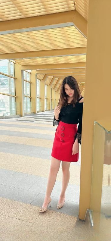 上沙翘臀悦儿