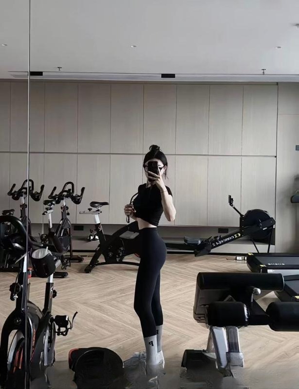 翘臀健身小腰精 图 4
