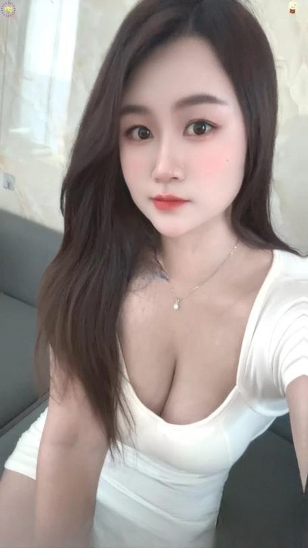 渝北丰满大波萱萱