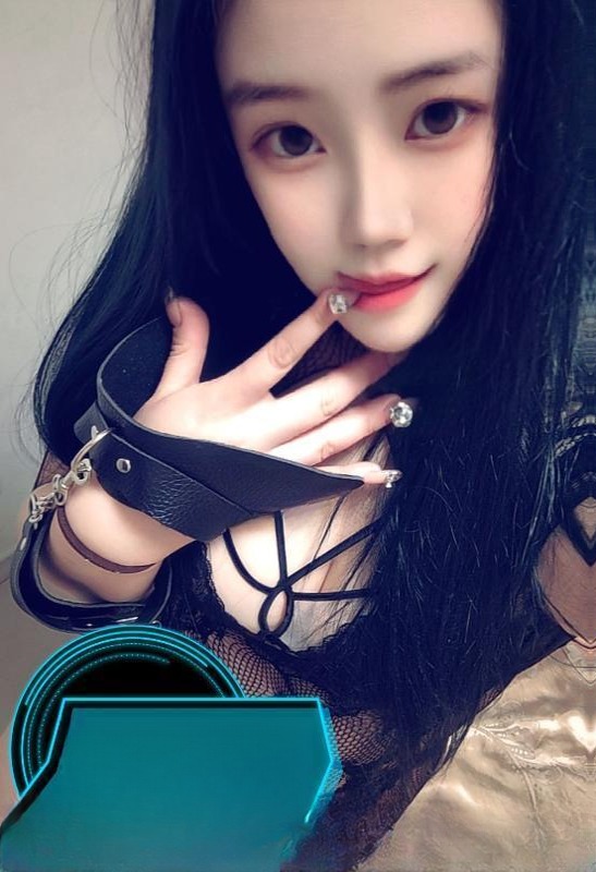 SM蜜桃臀水洼艾艾 图 3