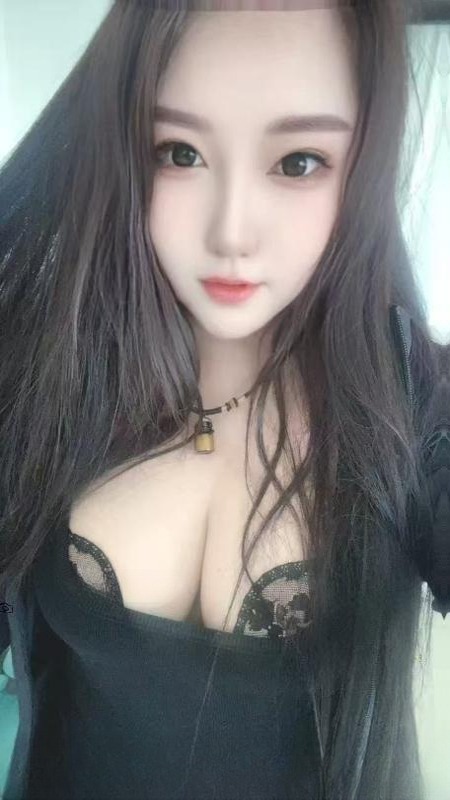 丰满大胸少妇 图 2