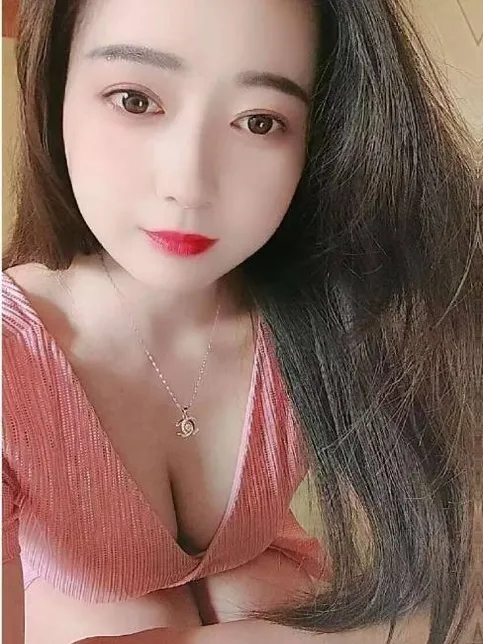 浦东3张服务系小姐姐