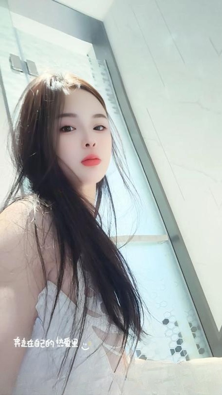 性感动人小少妇