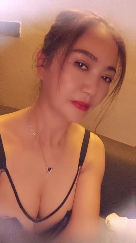 按摩店下海的风骚熟女 图 3