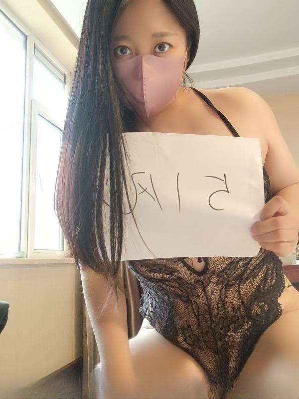 温柔少妇姐姐 图 2