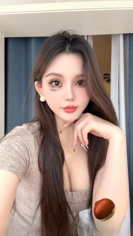 美艳少妇乌梅子酱