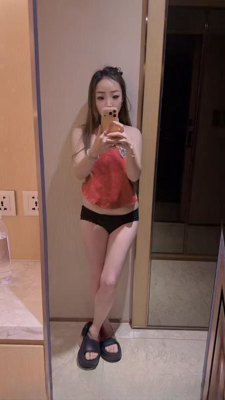 娇小少妇珍珍