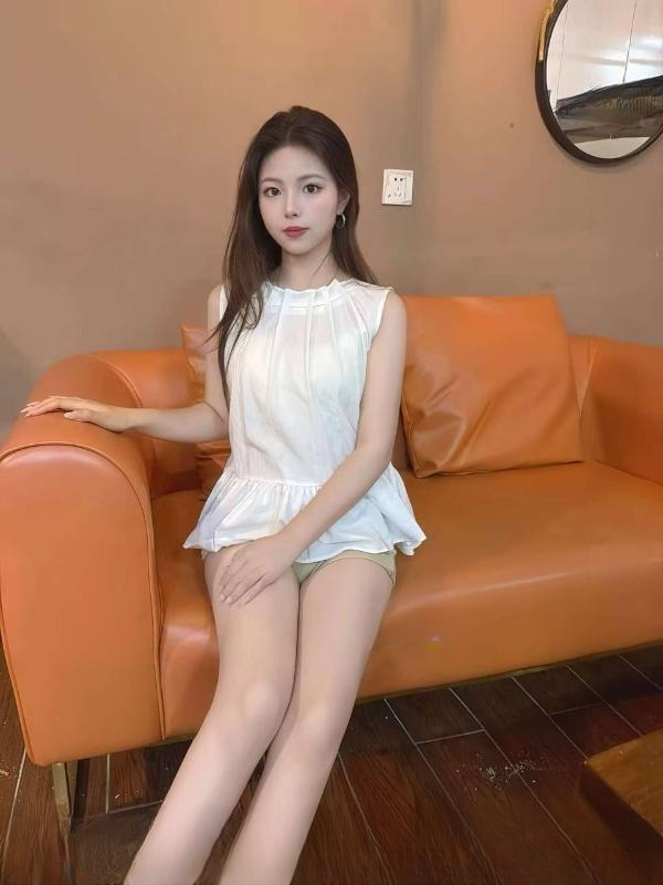 颜值大长腿嫩妹千千