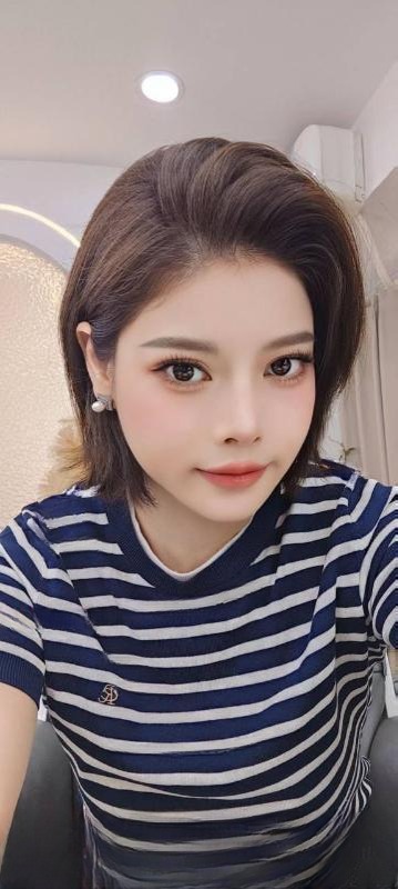 耐看服务好大胸妹子