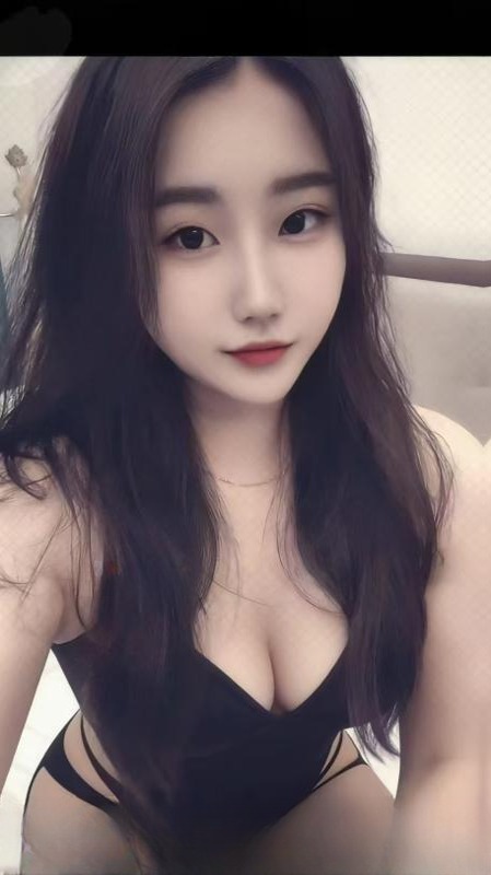 年轻小骚货