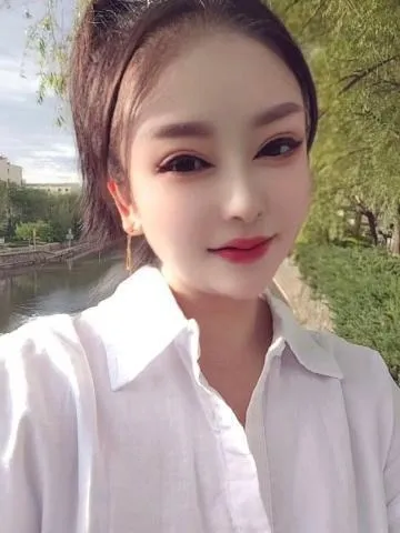 少妇嘉嘉刚下海