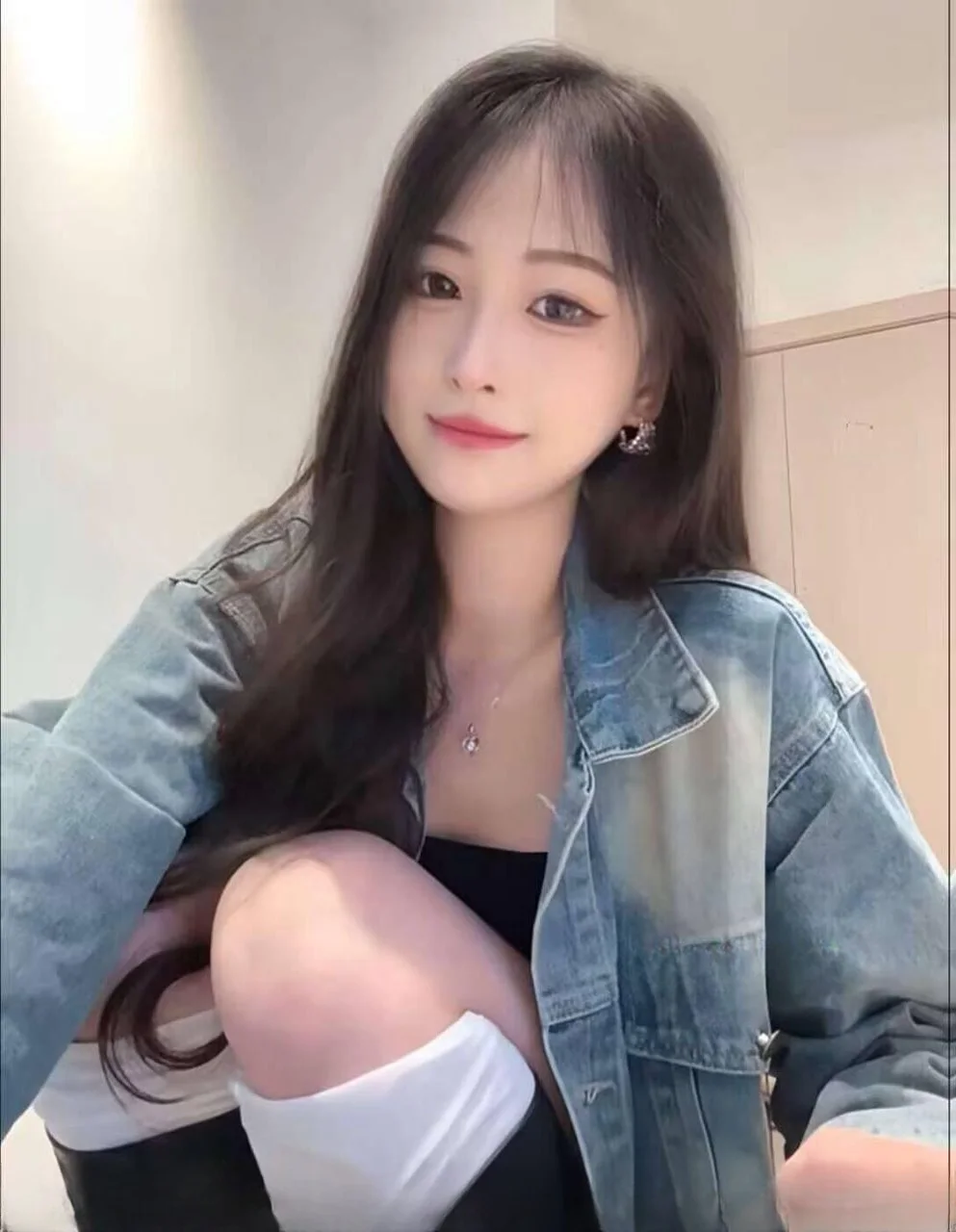 长腿肥臀御姐 图 2