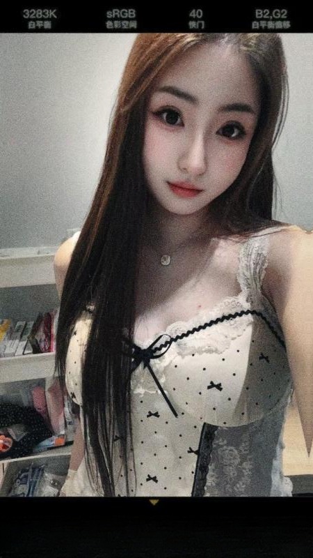叶子在上城可舌吻 图 2