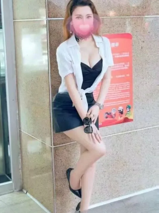 厦门美奶御姐