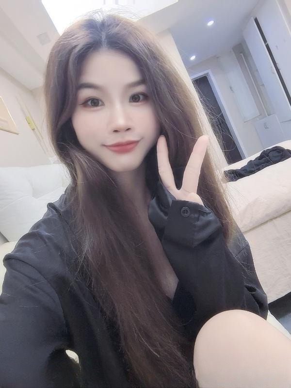 笑容甜美大长腿 图 3