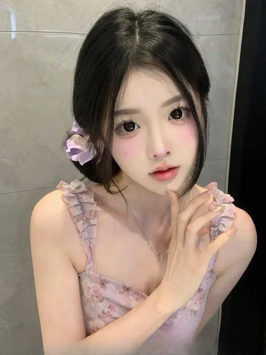 刚下海兼职小妹