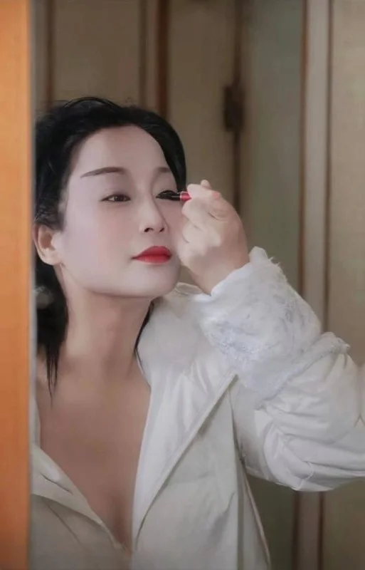 熟女阳光再次打卡 图 3