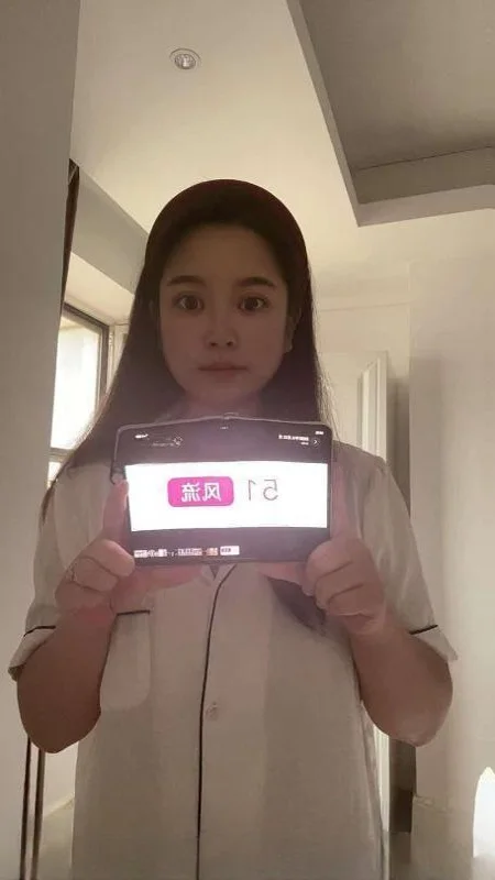 大连性感大胸小静