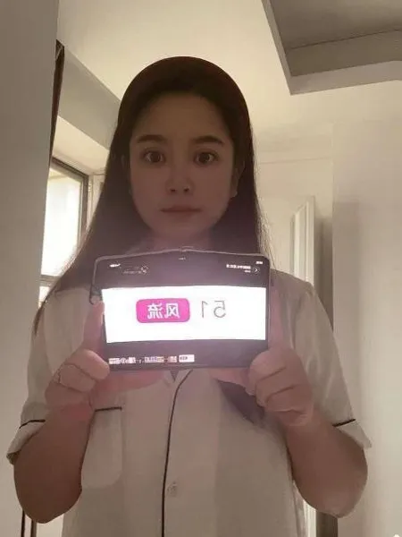 大连性感大胸小静